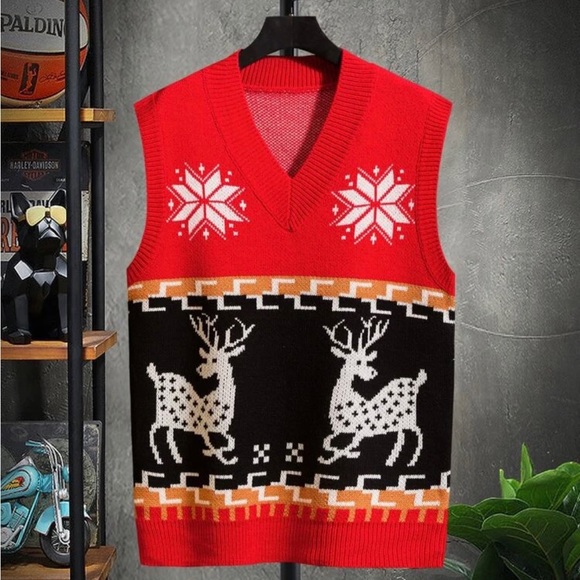 SHEIN Other - Like New Men’s Elk Sweater Vest